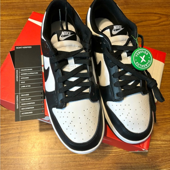 Nike Dunks OG Panda - Picture 5 of 7